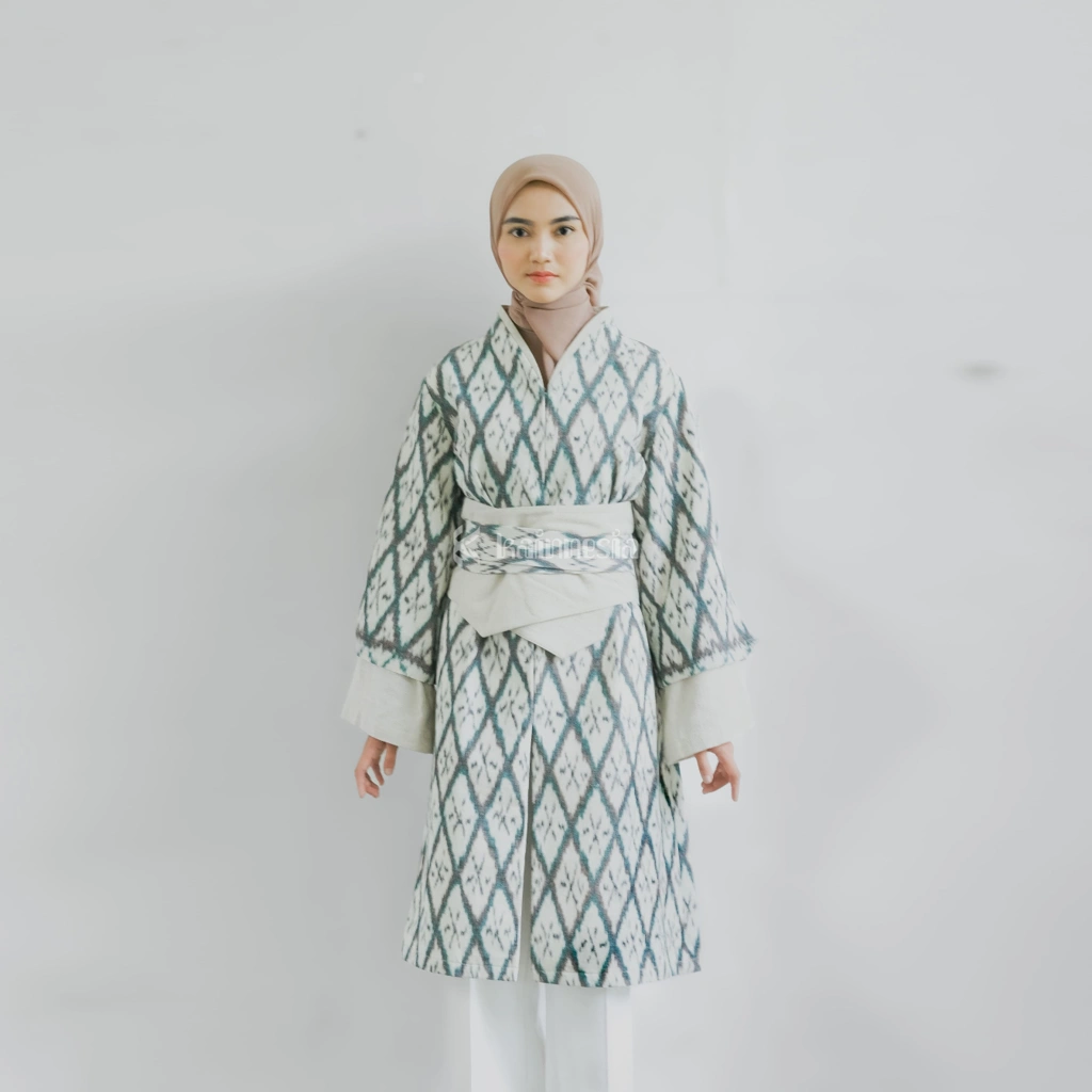 Seraya Tunik — anggun untuk acara spesial.